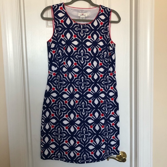 Vineyard Vines Dresses & Skirts - Vineyard Vines Whale Tale Tile Dress - Size 4